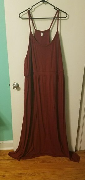Old Navy Dresses & Skirts - Old Navy Maroon Maxi